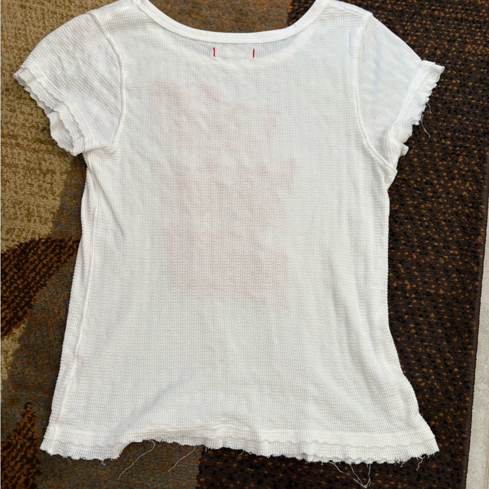 We The Free White Short-Sleeve Tee with Red 'Love Grows Peace' Embroidery - Picture 3 of 3